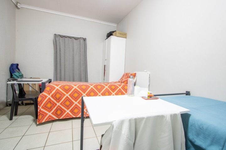To Let 1 Bedroom Property for Rent in Die Bult North West